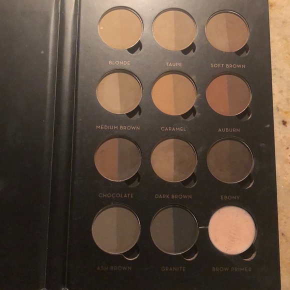 Brow Powder Palette Anastasia Beverly Hills - Picture 2 of 2